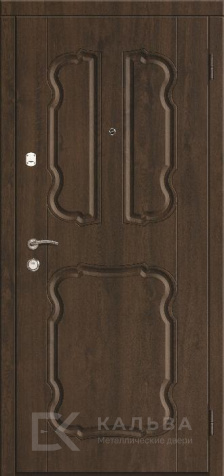 Фото «Стальная дверь орех МДФ с фигурной классической филёнкой №161»